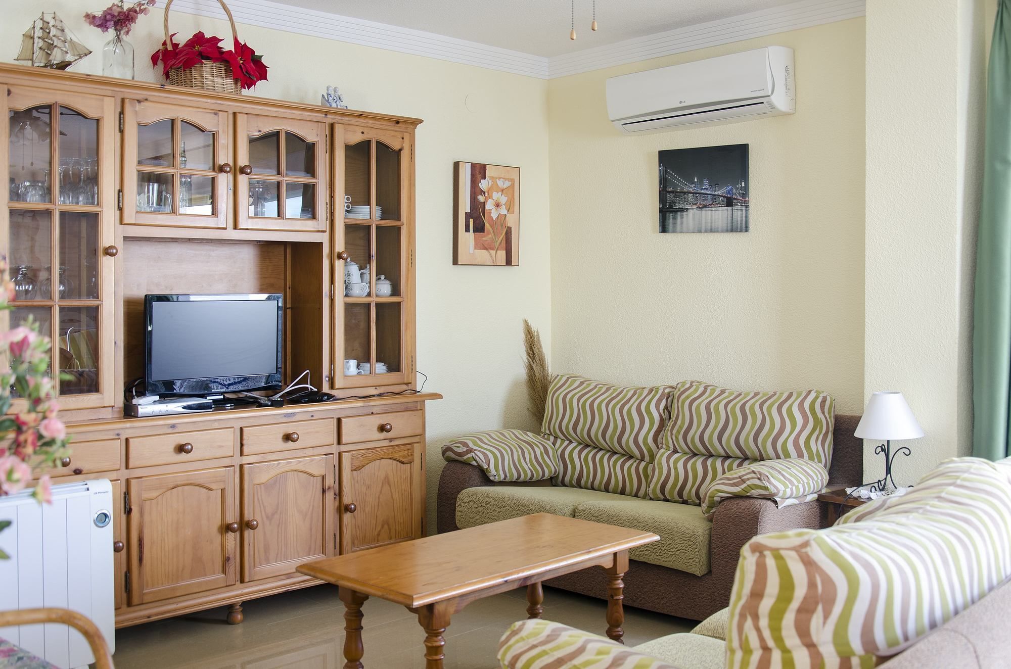 Apartamentos Alkisol Velilla-Taramay Εξωτερικό φωτογραφία